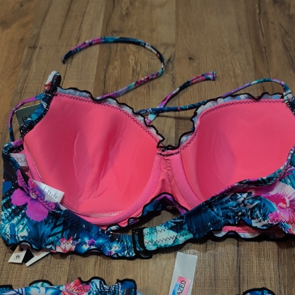 Floral Print Bikini Set - Picture 7 of 7